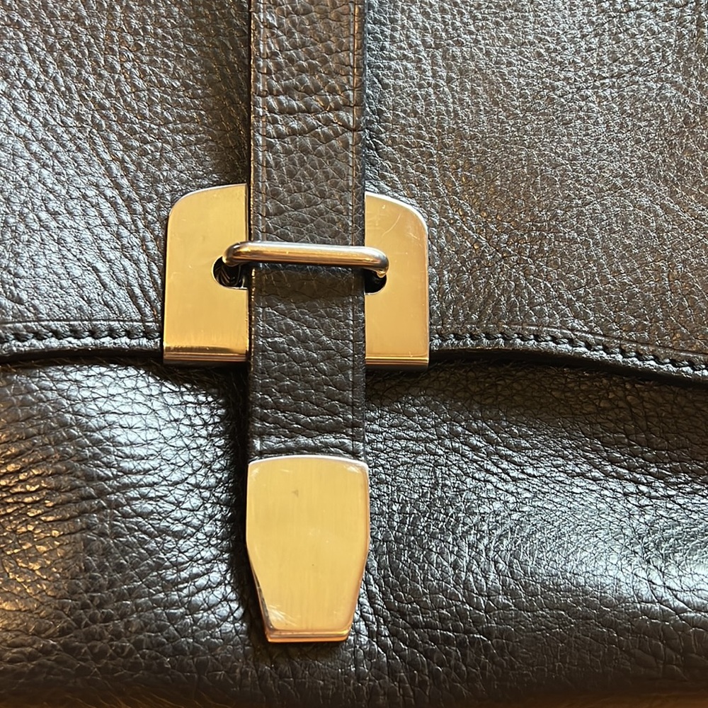 Large Pebble leather PRADA purse - Picture 7 of 12